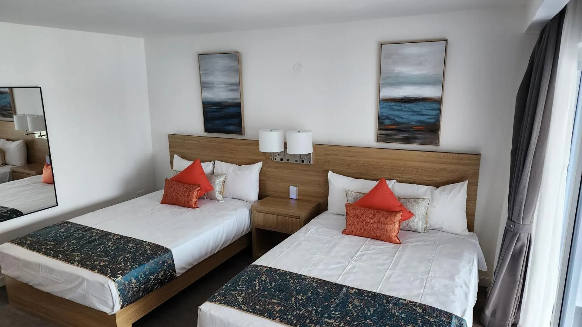 Hotel 39 Jamaica Montego Bay